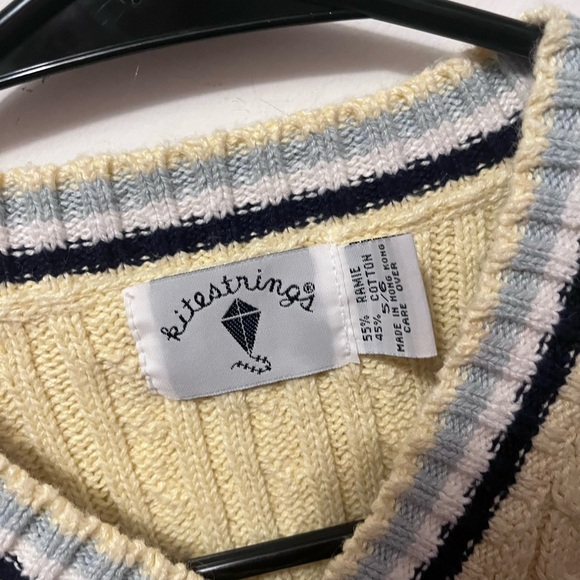 Vintage / 90’s  Kitestrings Women's yellow knitted V-Neck Sweater Vest - Picture 2 of 3